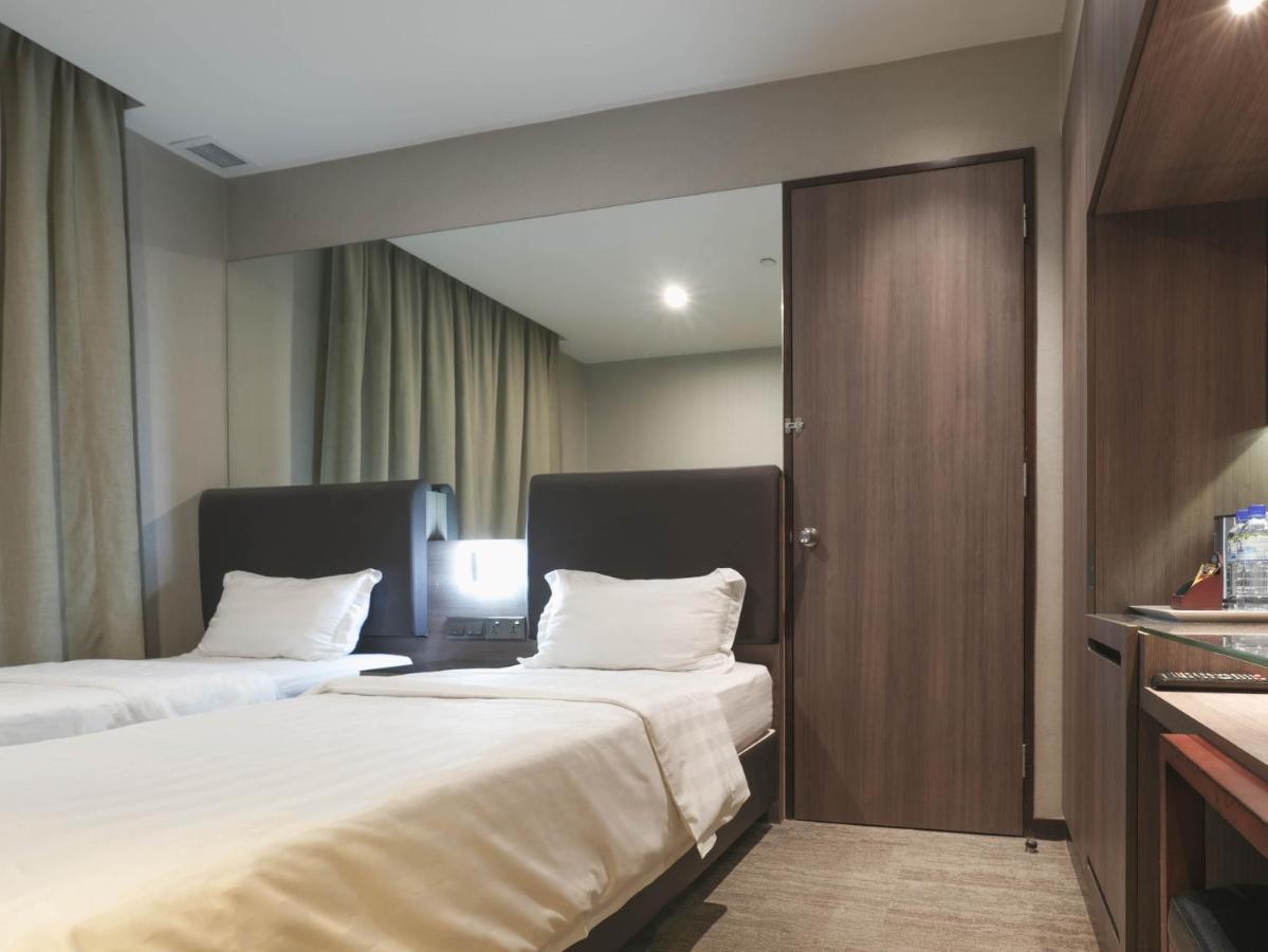 Amrise Hotel Kitchener Singapore Exterior foto