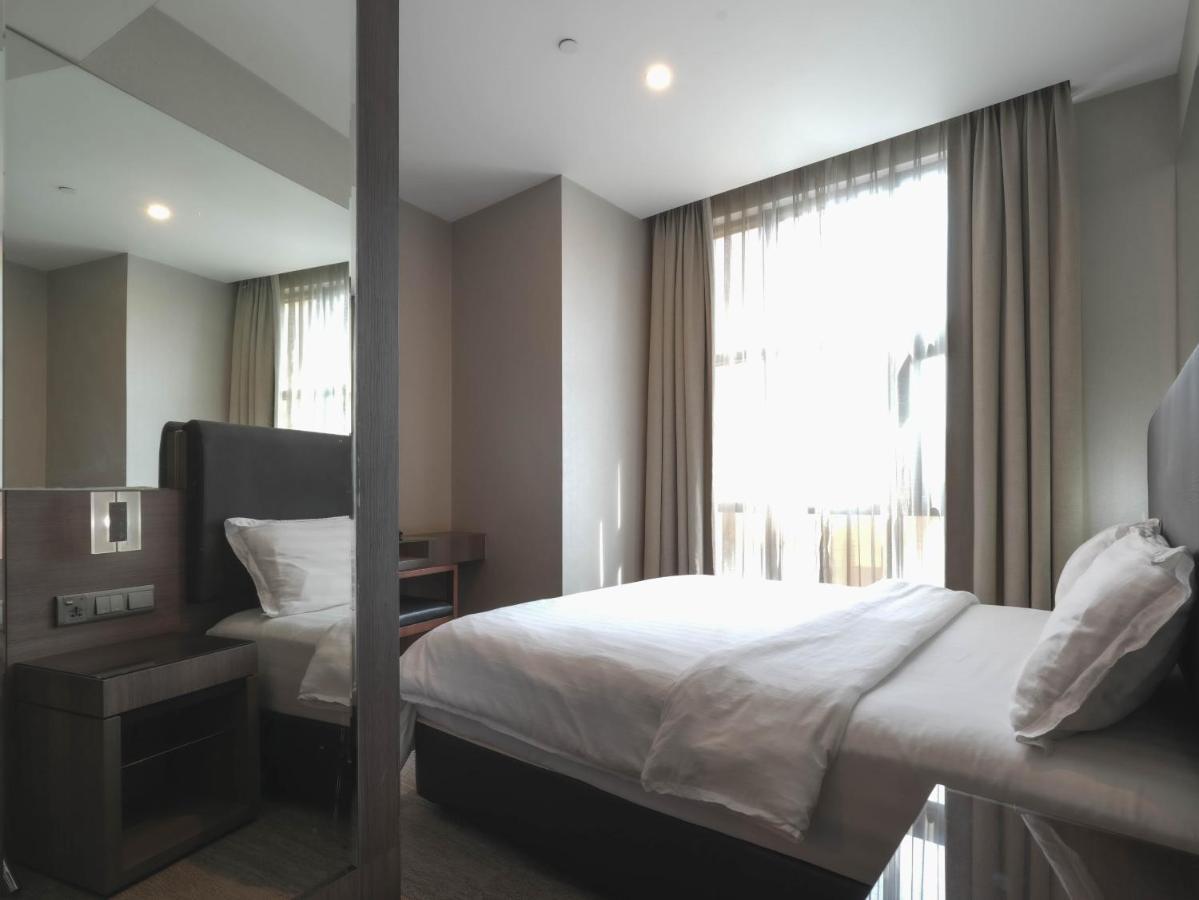 Amrise Hotel Kitchener Singapore Exterior foto