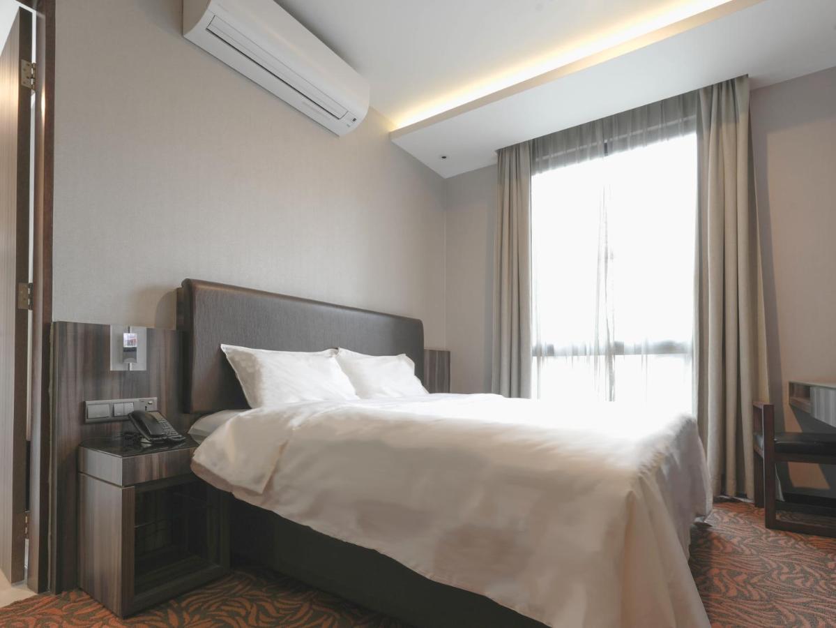 Amrise Hotel Kitchener Singapore Exterior foto